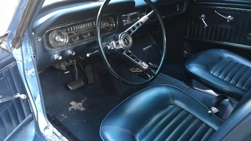 1965 Ford Mustang 3