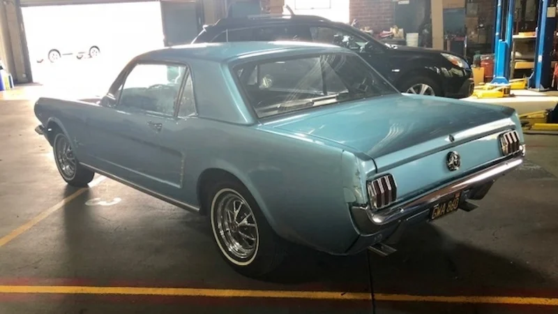 1965 Ford Mustang 10