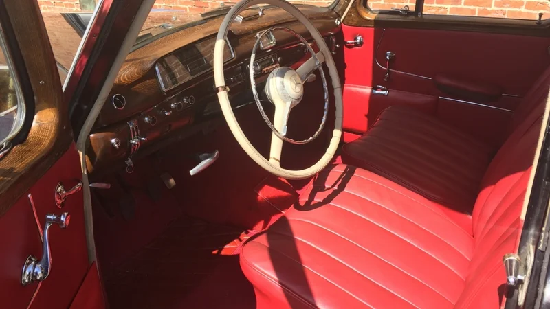 1958 Mercedes-Benz 220S 6