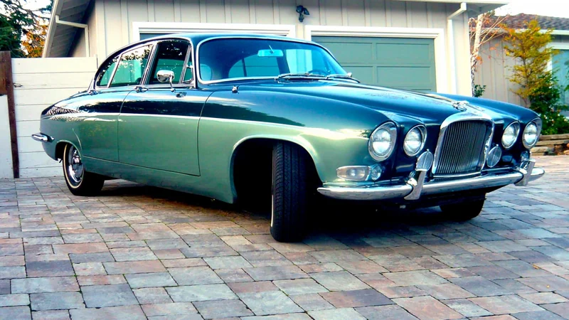 1966 Jaguar Mark X 2