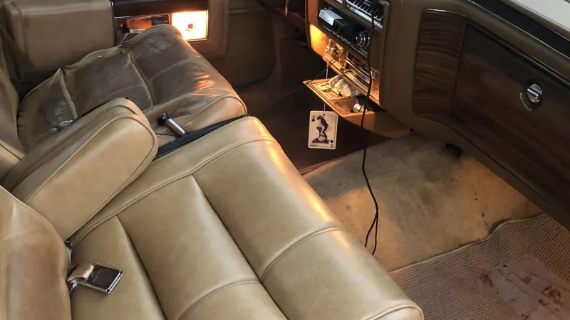 1977 Cadillac Fleetwood