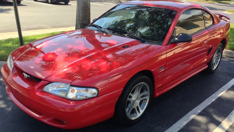 1997 Ford Mustang 2