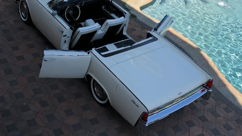 1964 Lincoln Continental 8