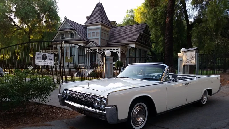 1964 Lincoln Continental 11