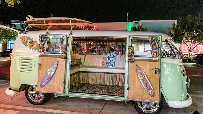1965 Volkswagen Kombi Split Window Bus 5