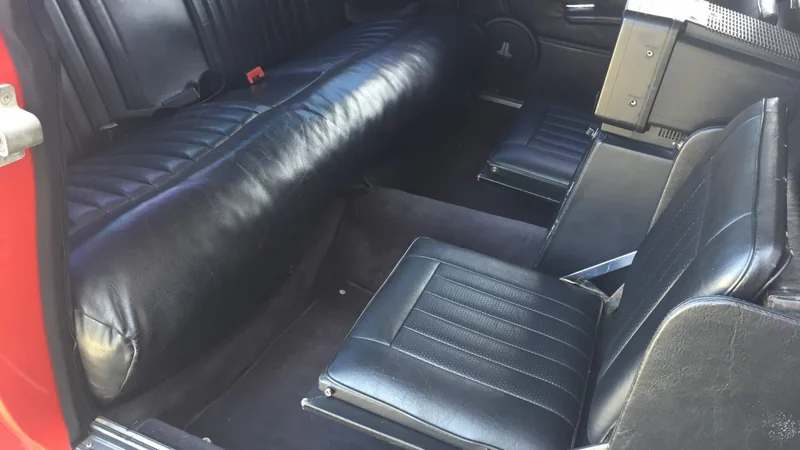 1985 Mercedes-Benz 300D Lange 3
