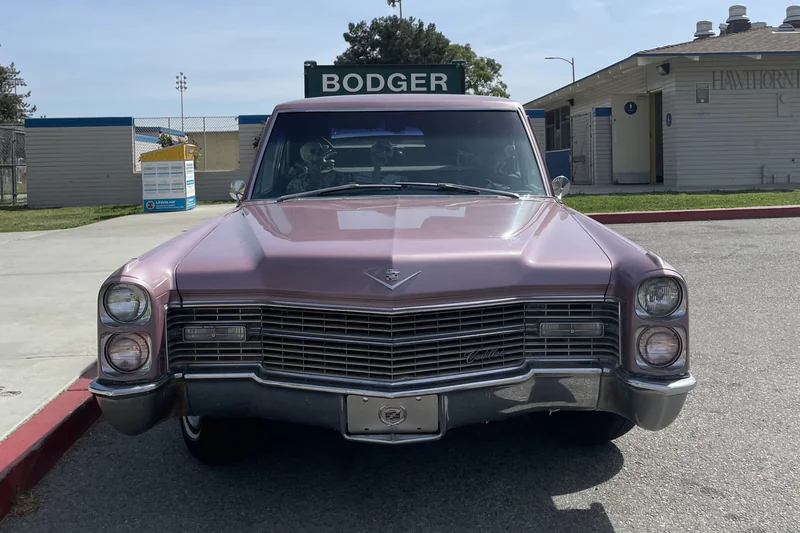 1966 Cadillac Superior Flower Car 3