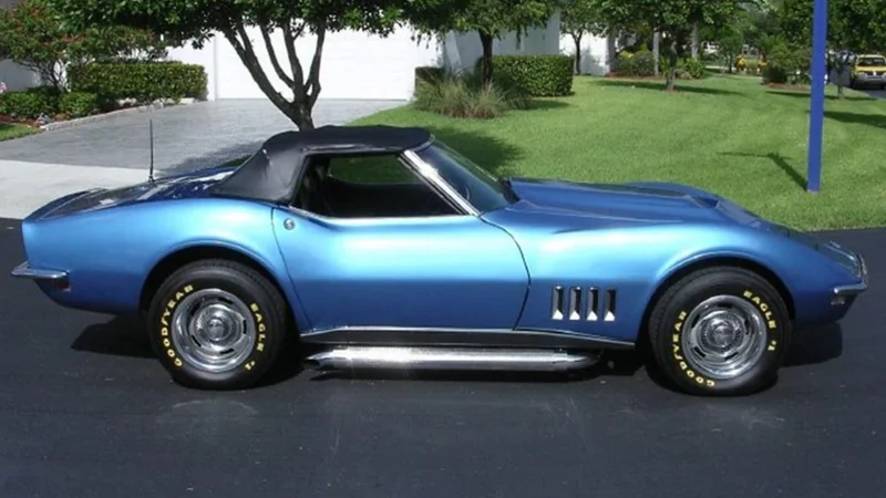 1968 Chevrolet Corvette 2
