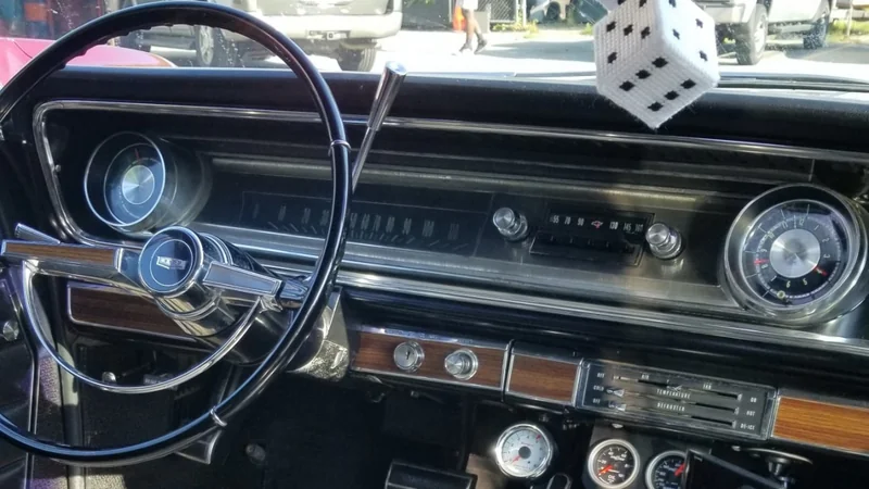 1965 Chevrolet Impala (Caprice) 5