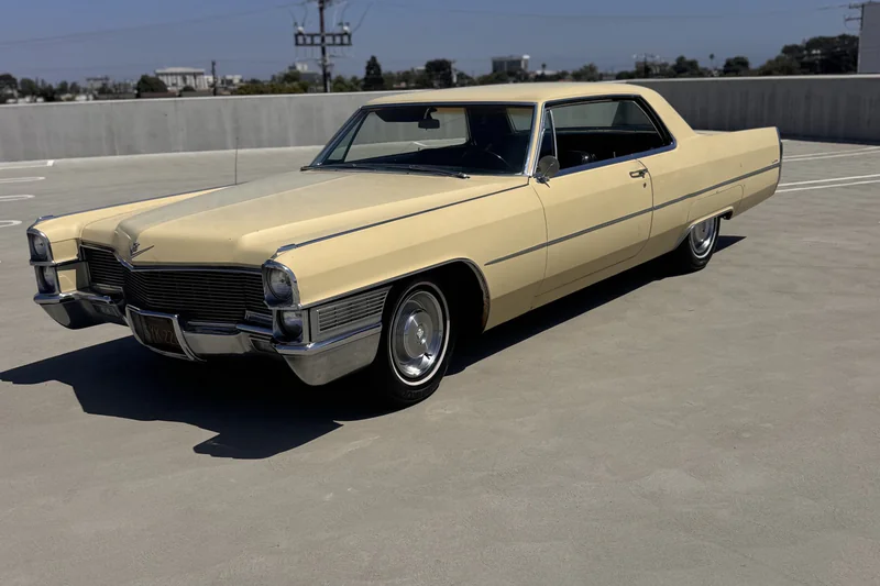 1965 Cadillac Coupe de Ville 5