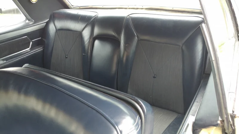1965 Cadillac Coupe de Ville 4