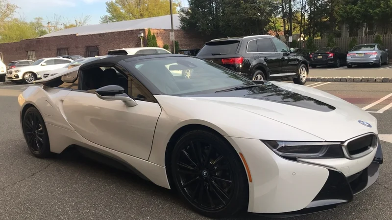 2019 BMW i8 3