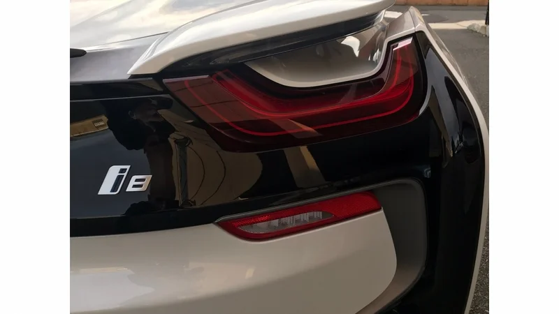2019 BMW i8 8