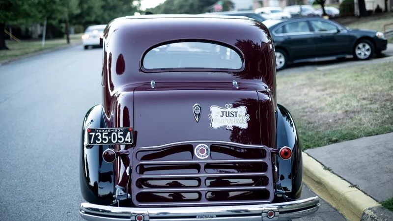 1937 Packard 138CD  17
