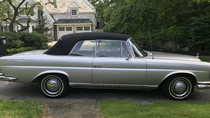 1966 Mercedes-Benz 250SE Cabriolet
