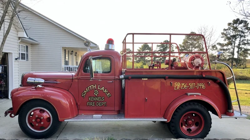 1947 Ford Firetruck 1-1/2 Ton Short Wheelbase 3