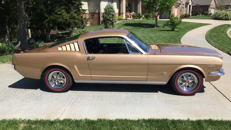 1965 Ford Mustang 3