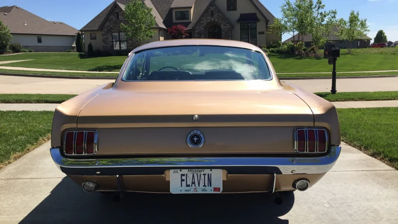 1965 Ford Mustang 4
