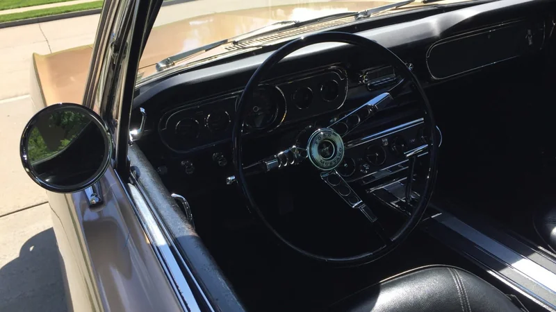 1965 Ford Mustang 5