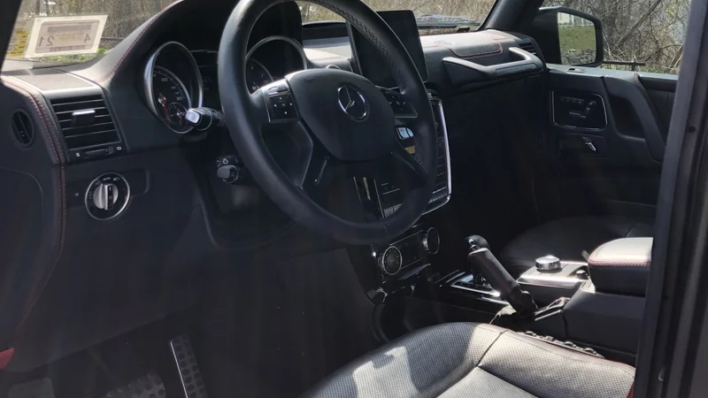 2017 Mercedes-Benz G550 14
