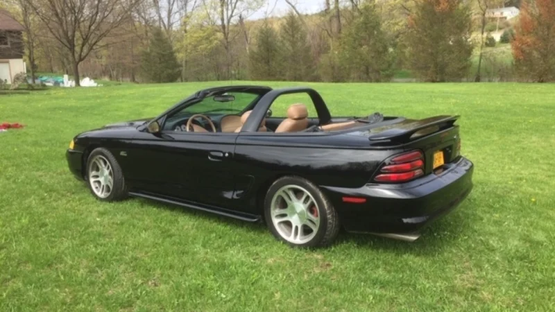 1995 Ford Mustang 8