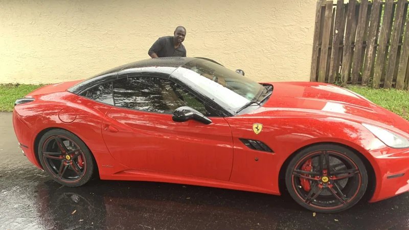 2010 Ferrari California 3