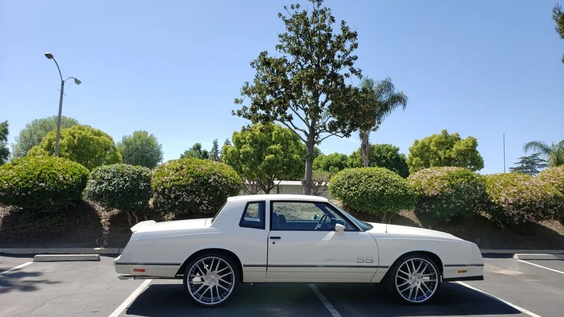 1984 Chevrolet Monte Carlo 3