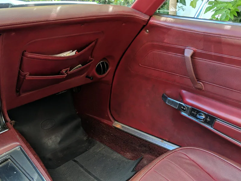 1974 Chevrolet Corvette in Los Angeles 20