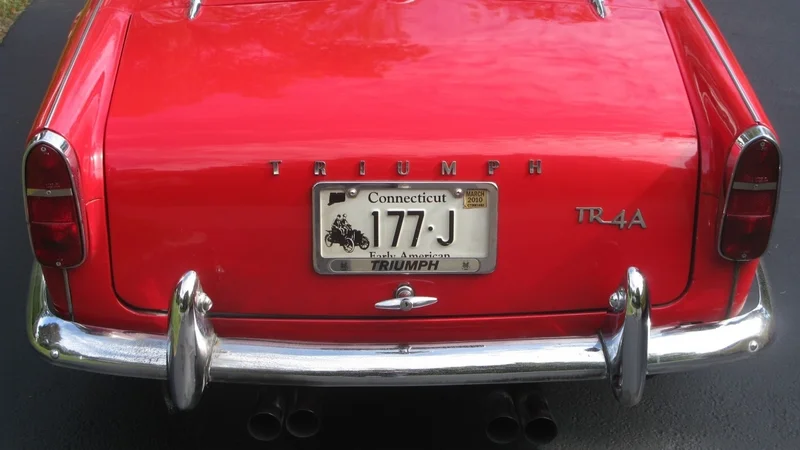 1967 Triumph TR4A 10