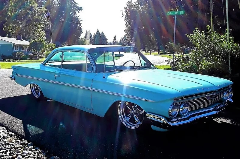 1961 Chevrolet Bel Air 2