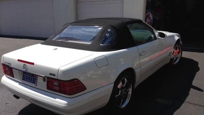 2000 Mercedes-Benz SL500 3
