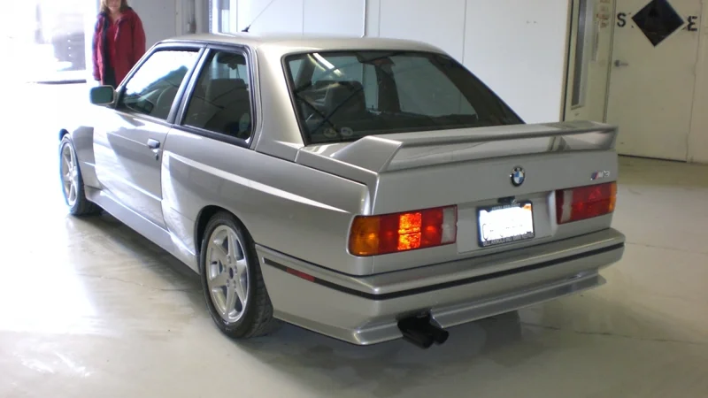 1990 BMW M3 2