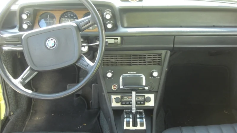 1976 BMW 2002