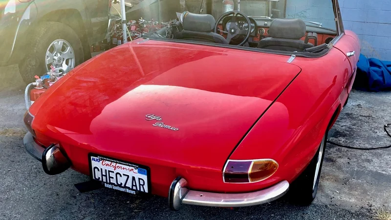 1966 Alfa Romeo Duetto 3