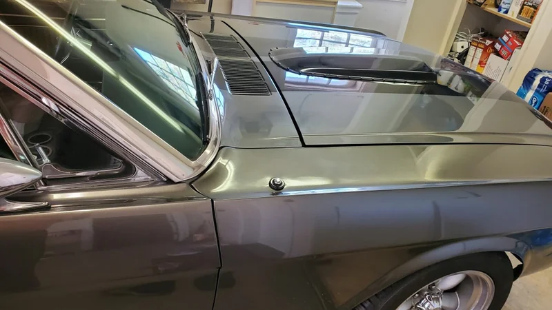 1965 Ford Mustang 2