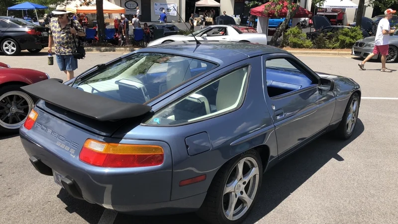 1989 Porsche 928