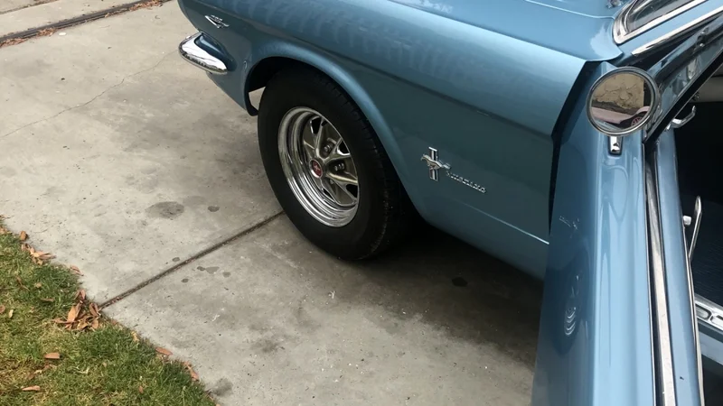 1965 Ford Mustang 3