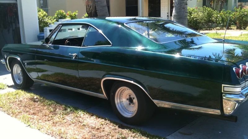 1965 Chevrolet Impala 2