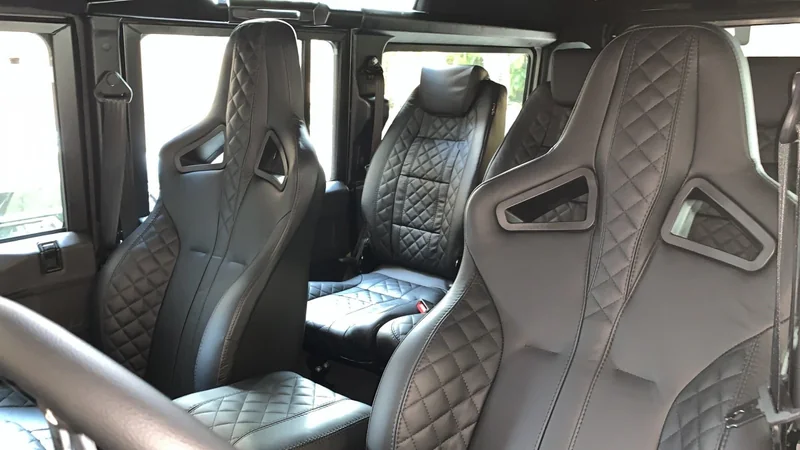 1988 Land Rover Defender 110 12