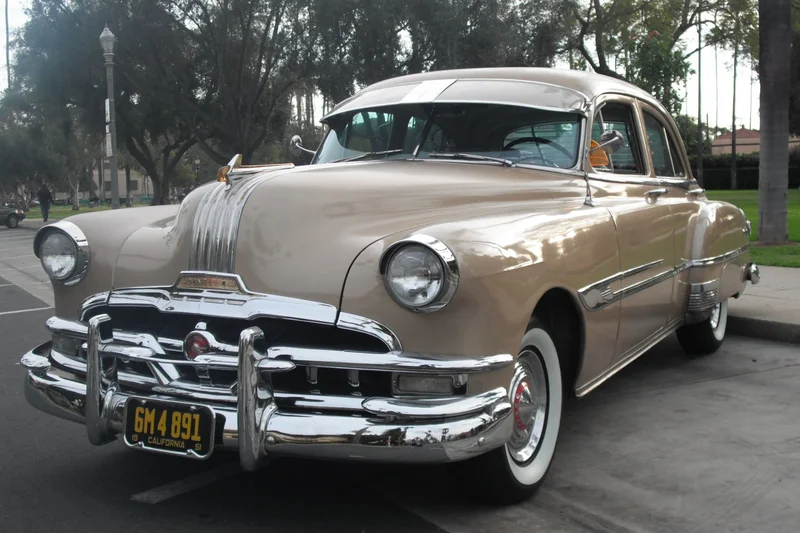 1952 Pontiac Chieftain in Anaheim 2