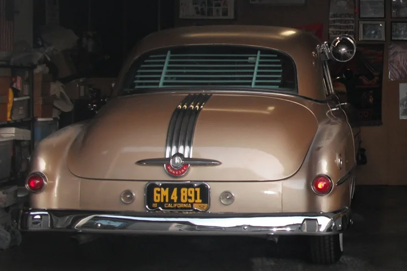 1952 Pontiac Chieftain in Anaheim 4