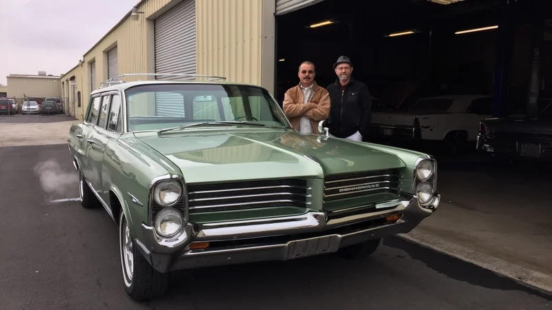 1964 Pontiac Bonneville Safari 7