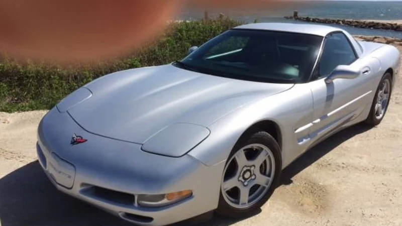1998 Chevrolet Corvette 3