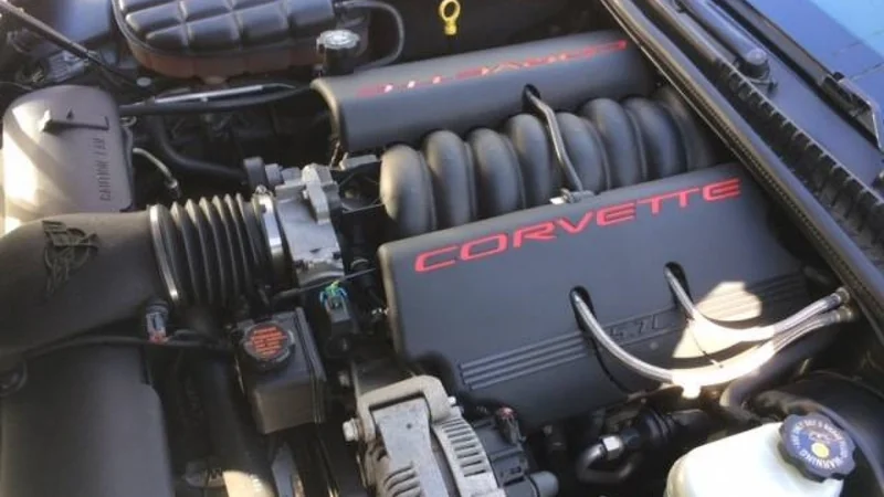 1998 Chevrolet Corvette 4