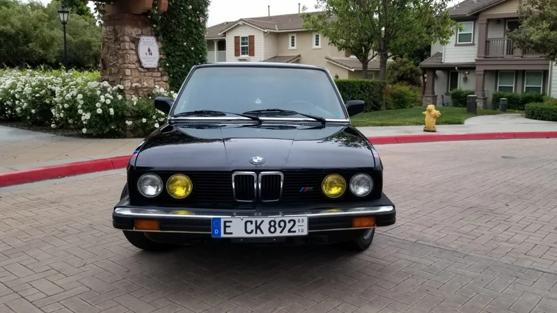 1985 BMW 535i Automatic 2