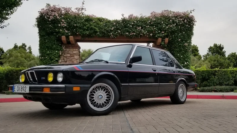 1985 BMW 535i Automatic 3