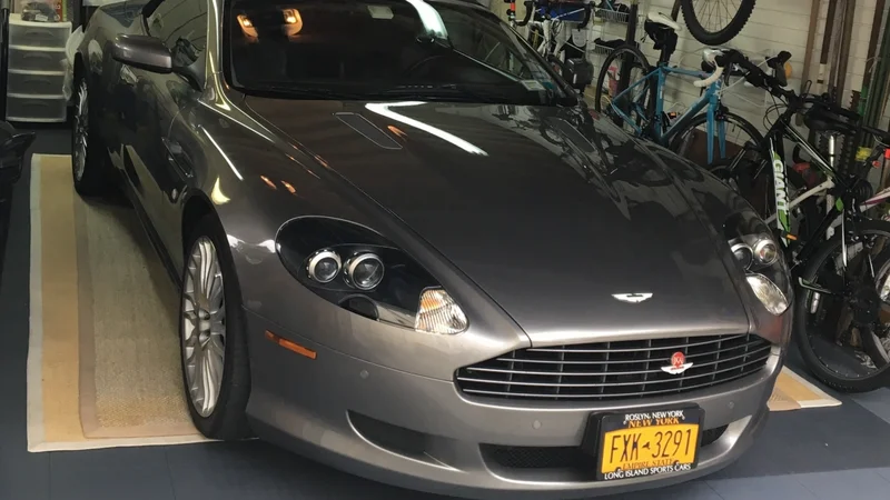2009 Aston Martin DB9 9