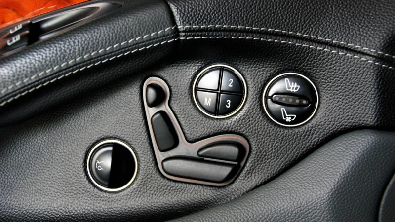 2005 Mercedes-Benz SL55 AMG 9