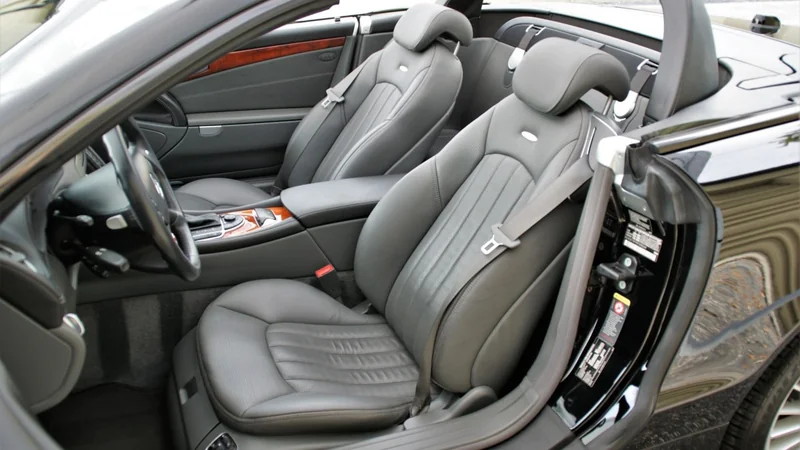 2005 Mercedes-Benz SL55 AMG 10