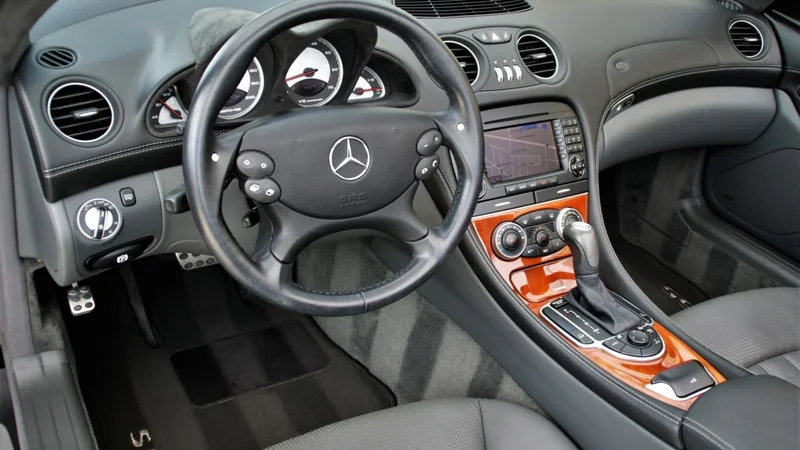 2005 Mercedes-Benz SL55 AMG 12